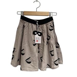 BEAU LOVES chatter teeth print greige/grey/tan elastic waist twirl skirt - 6/7